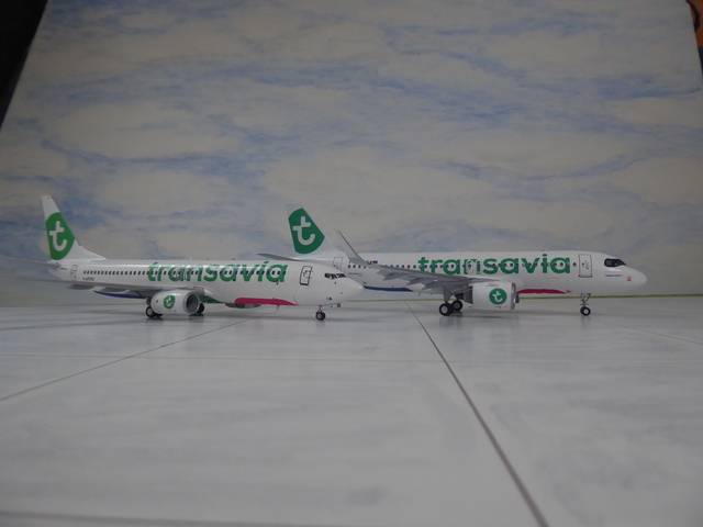 [ZVEZDA et Nazca-decals] 1/144 - Airbus A320neo Transavia  (a320) B6xjSb-Aibus-A320-Neo-Transavia-4