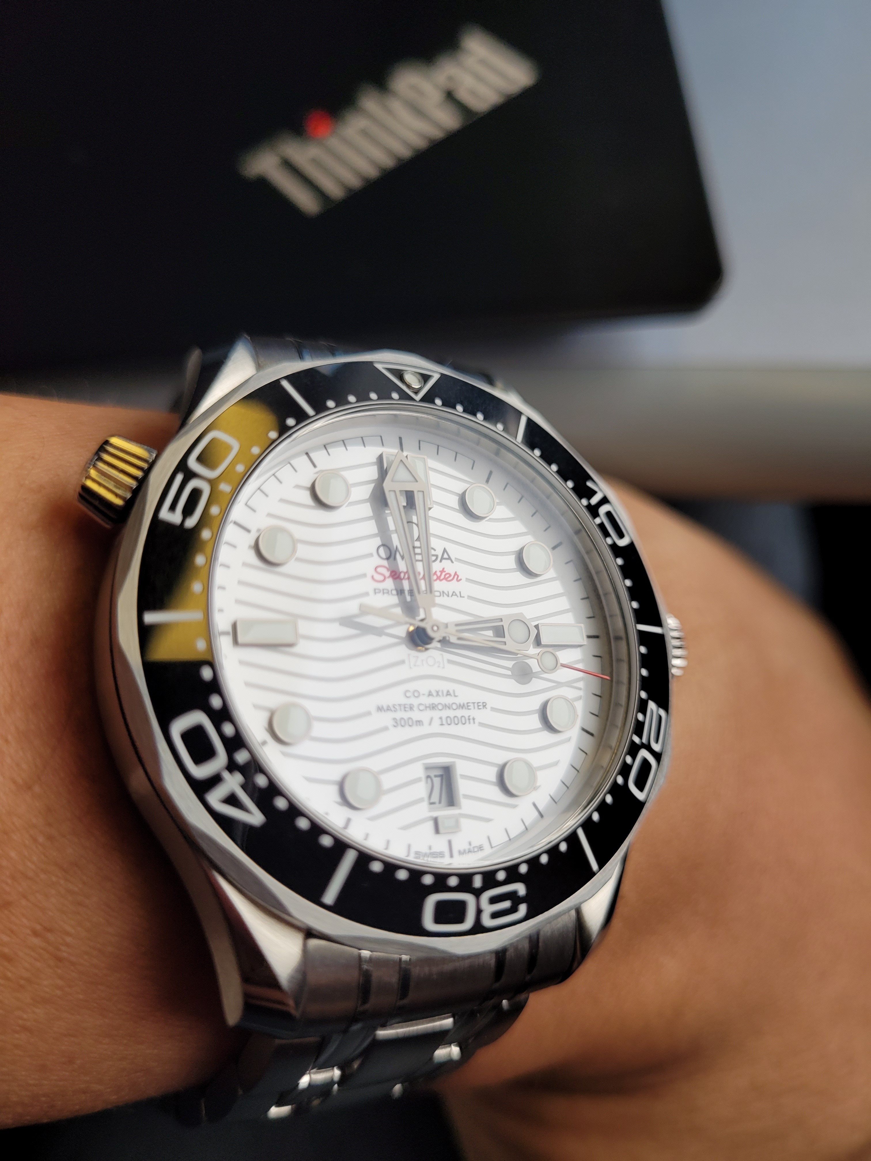 Feu de Seamaster 300 - tome 12 - Page 40 24052703481326584518412595