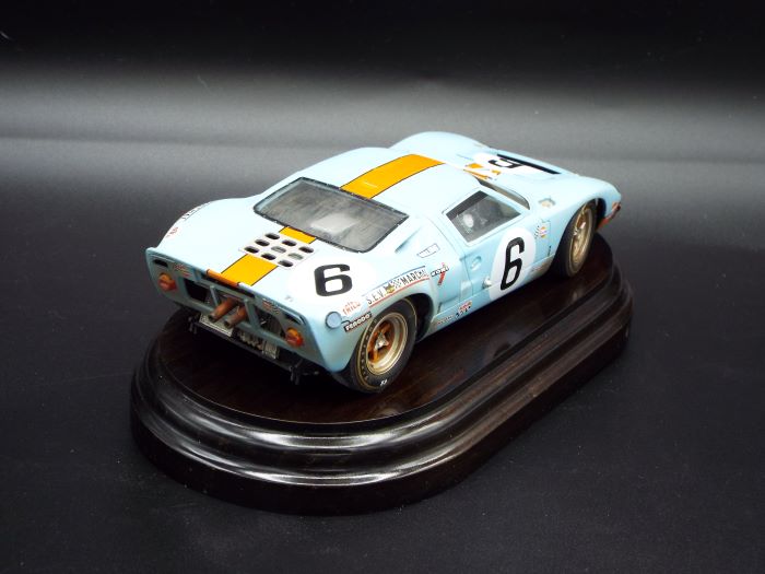 1/24 Ford GT40 Revell - Page 3 CKuySb-Ford-GT40-10