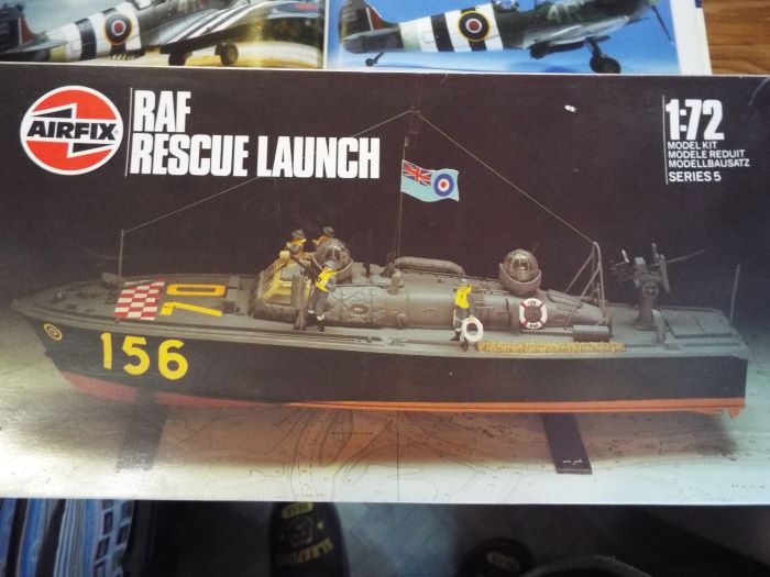 1/72 - VEDETTE A MOTEUR RAF RESCUE LAUNCH SAUVETAGE - AIRFIX - FIL ROUGE 2024 - MONTAGE TERMINE U6a0Sb-RAF-Rescue-launch-1