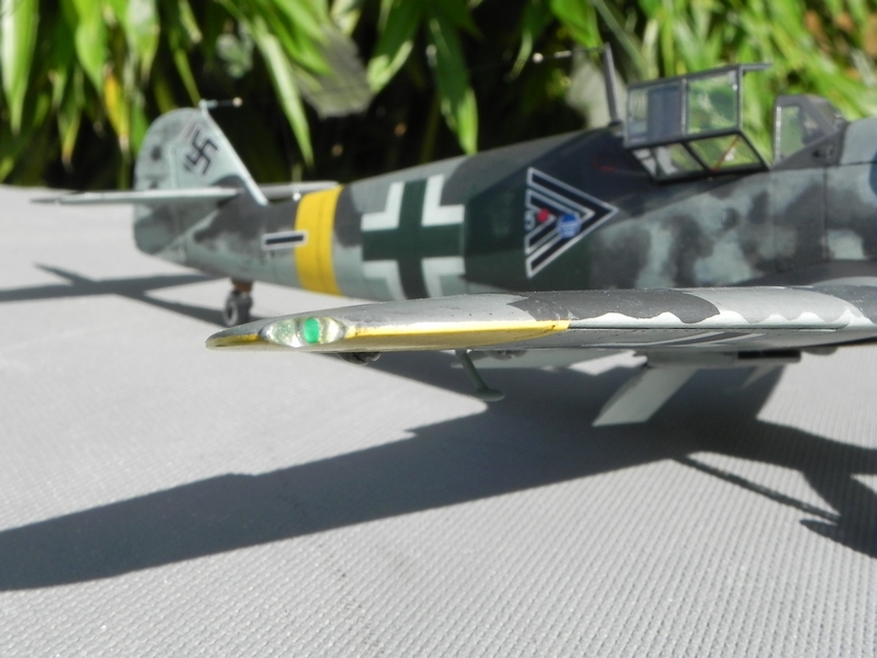 [Revell] 1/32 - Messerschmitt Bf 109 G-6 de Gerhard BARKHORN   (bf109)  0aW5Sb-G623