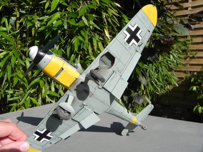 [Revell] 1/32 - Messerschmitt Bf 109 G-6 de Gerhard BARKHORN   (bf109)  2WV5Sb-G612