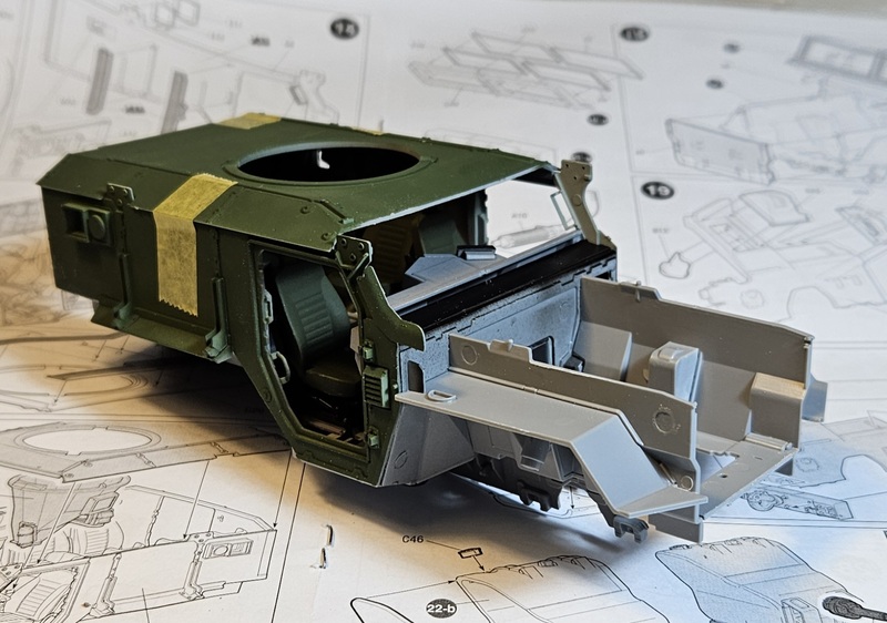 [Zvezda] 1/35 - Kamaz K-4386 Typhoon-VDV 24083010133019477618457898