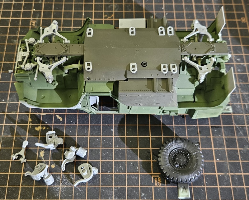 [Zvezda] 1/35 - Kamaz K-4386 Typhoon-VDV 24090305222919477618461632