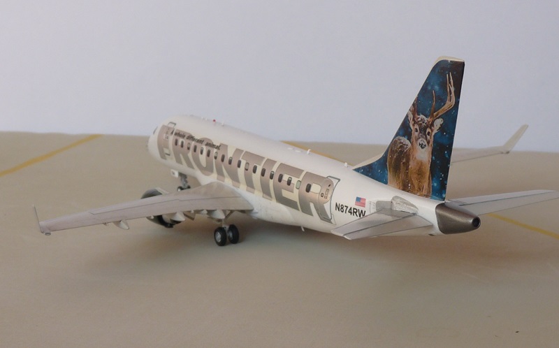 [Authentic Airliners] 1/144 - EMBRAER EMB 170   (emb170) 2409210356215669818468685