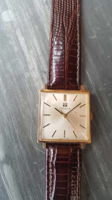 [Vends] TISSOT vintage calibre 781 révisée + boite  24110210510414657918487710