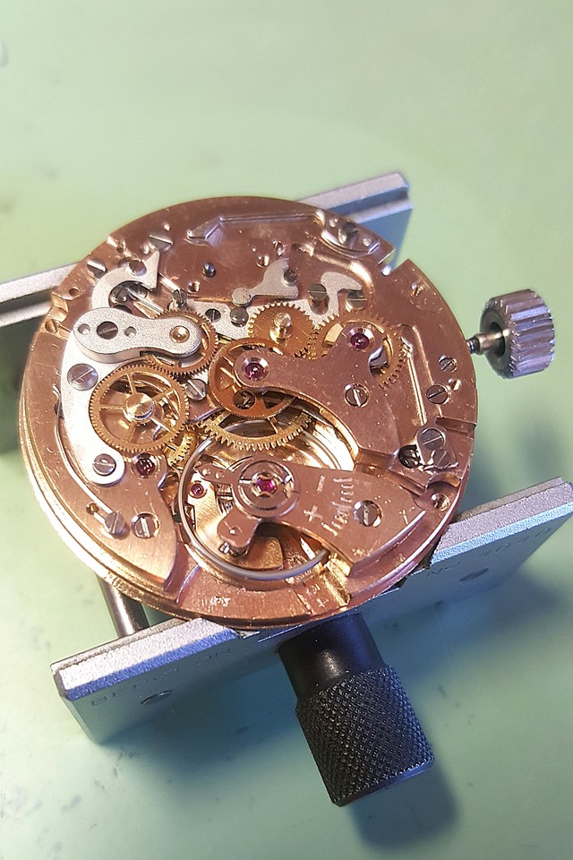 Restauration d'un chrono Rotary aquaplunge Skindiver 24122807094514657918513177