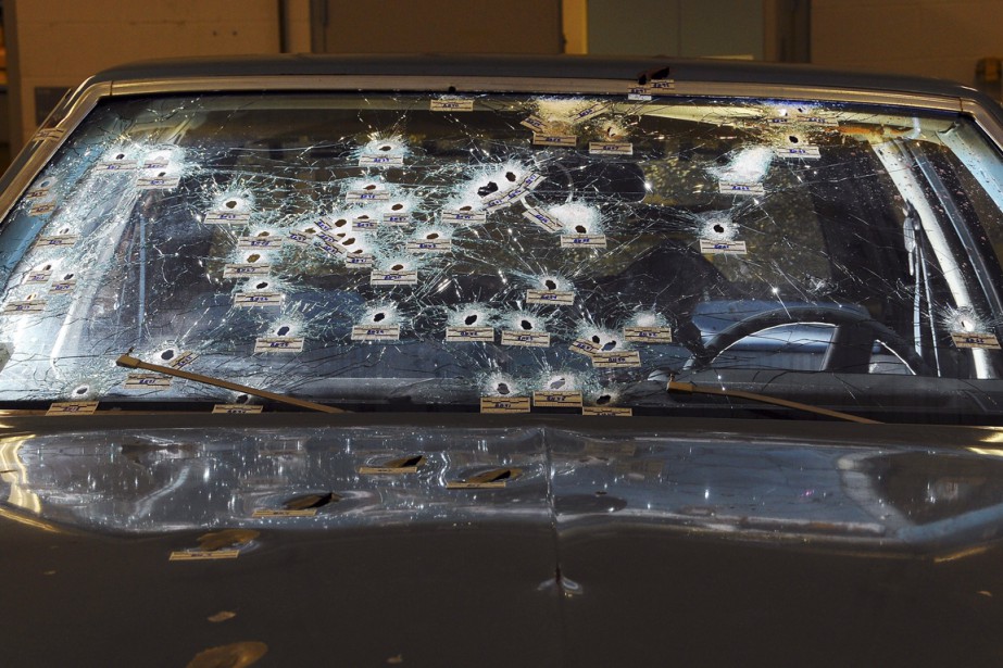 voiture criblée de balle voiture criblée de balle