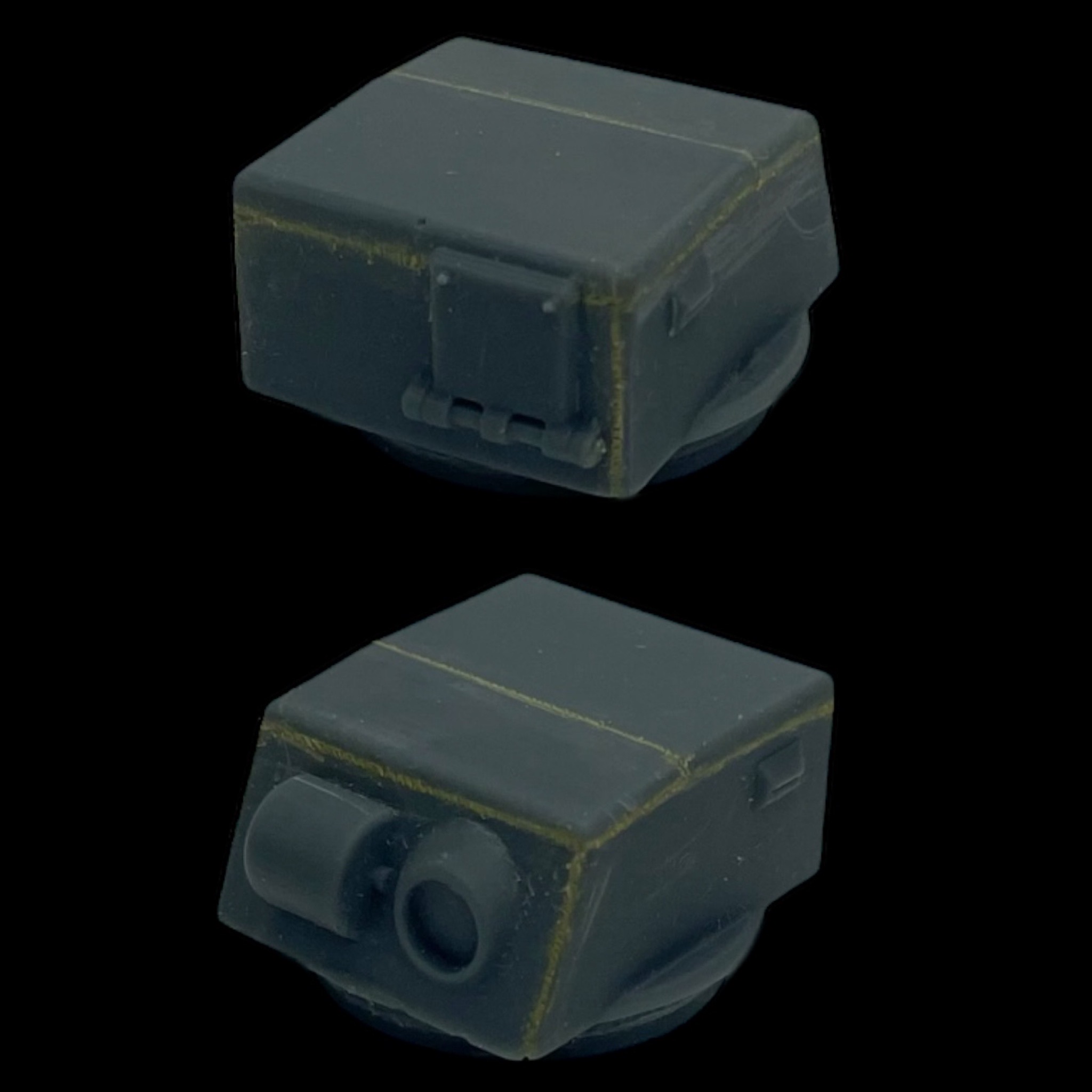 4EFAA074-2C45-4C19-A135-997601E14946.