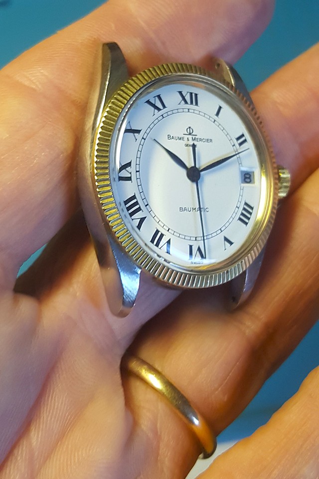 Il aura fallu de la patience pour restaurer cette Baume et Mercier à micro rotor 25111410375114657918666787