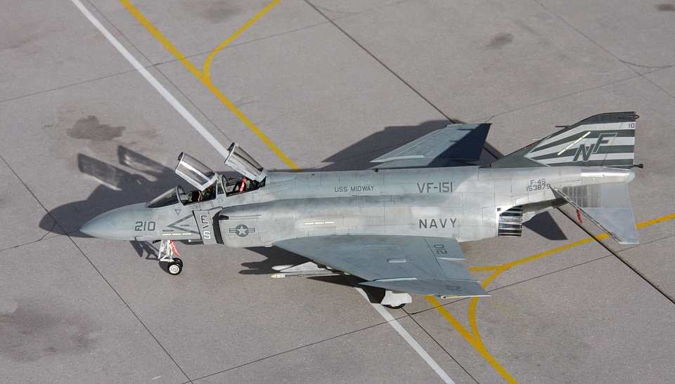 small_F4S_9255