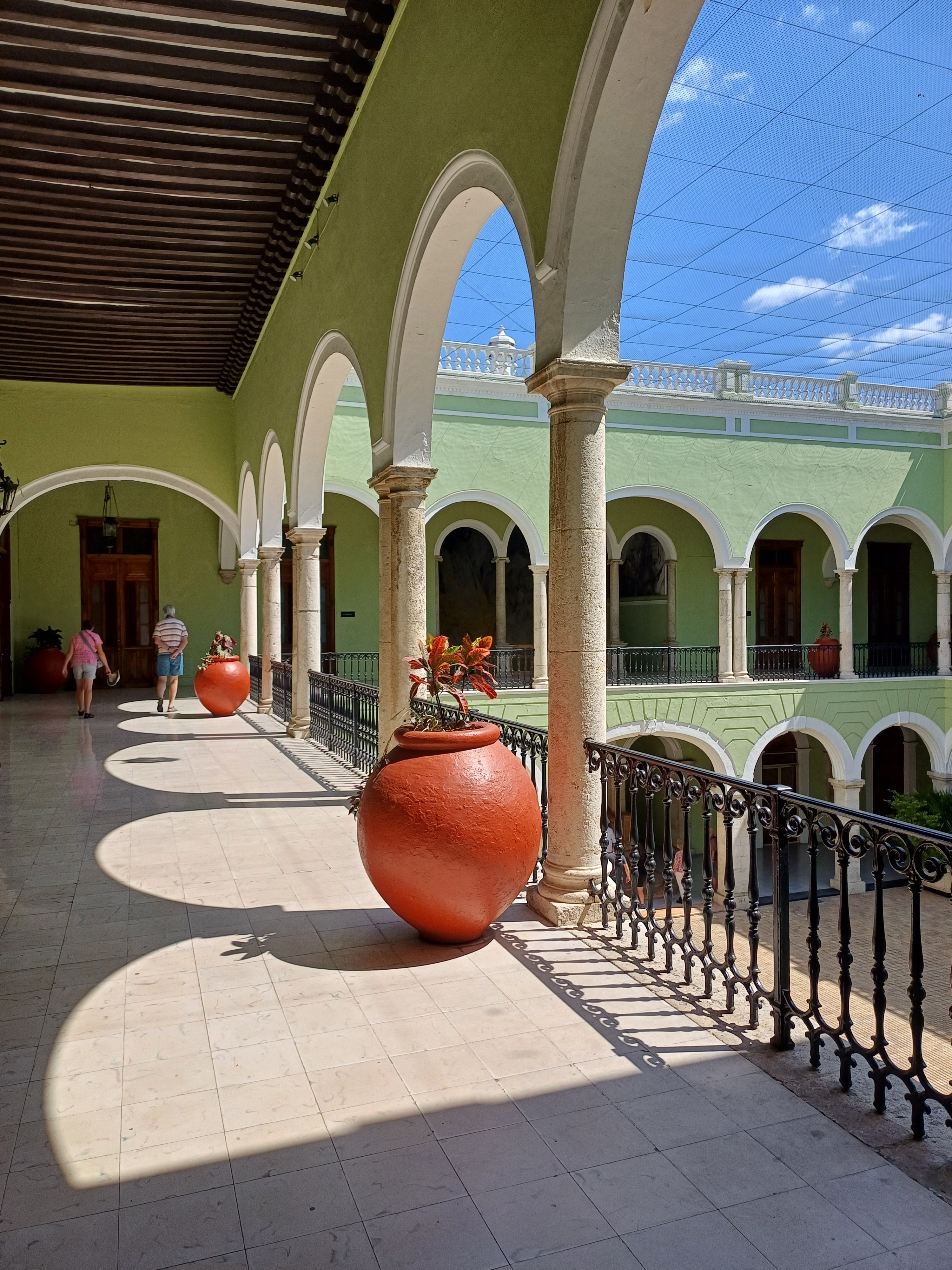 Des tours et des détours 25112901490526829418679542