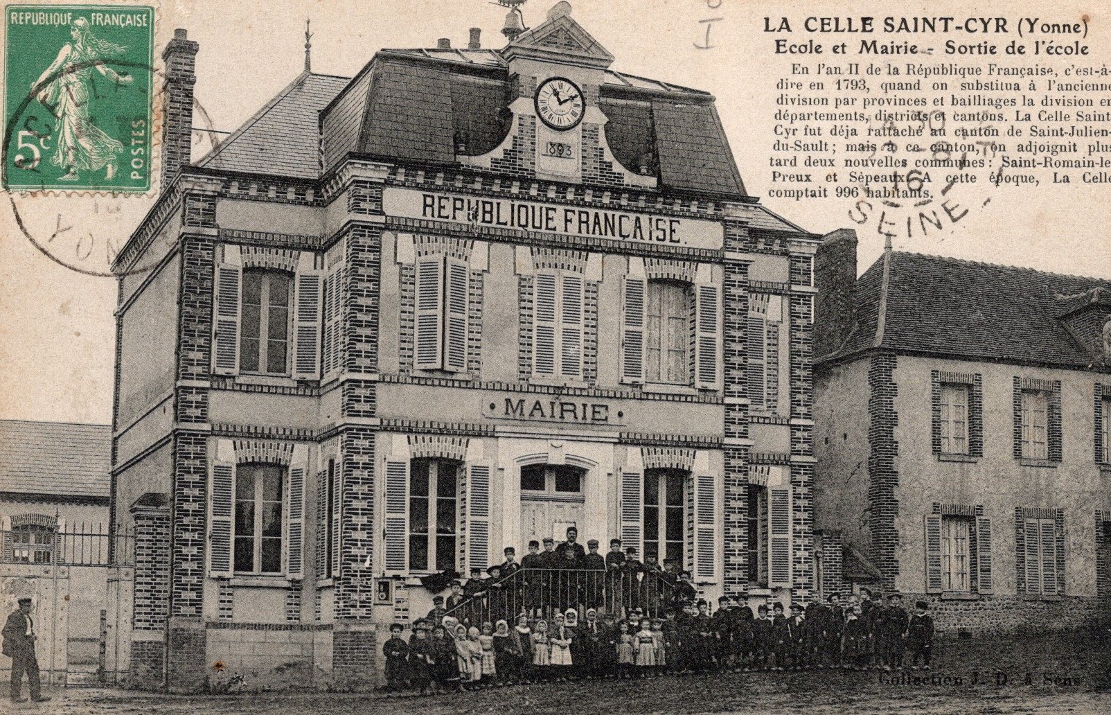 cartes postales anciennes - 6-112 ecole et mairie sortie de l'ecole