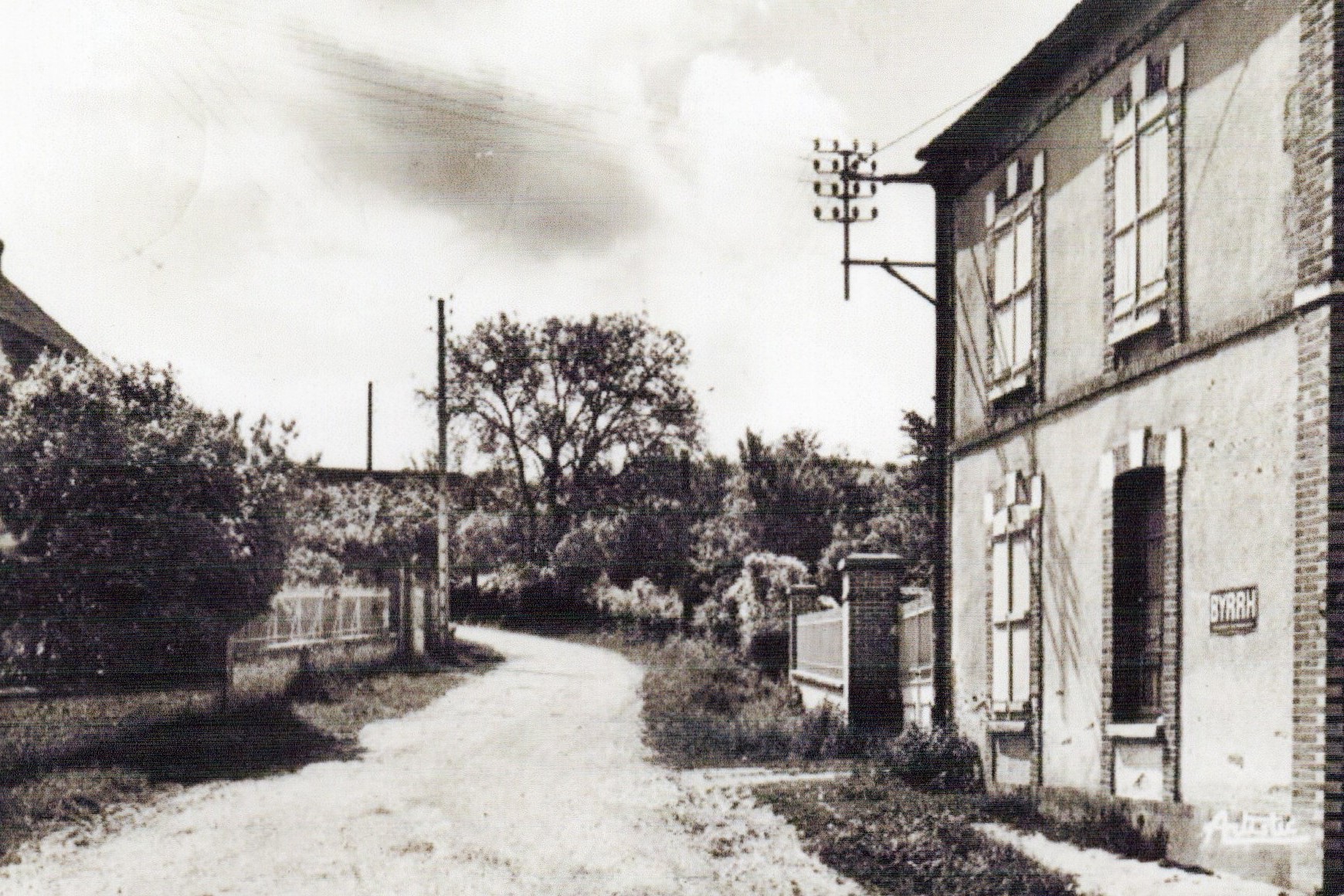 cartes postales anciennes - 29-25 rue de la chapelle