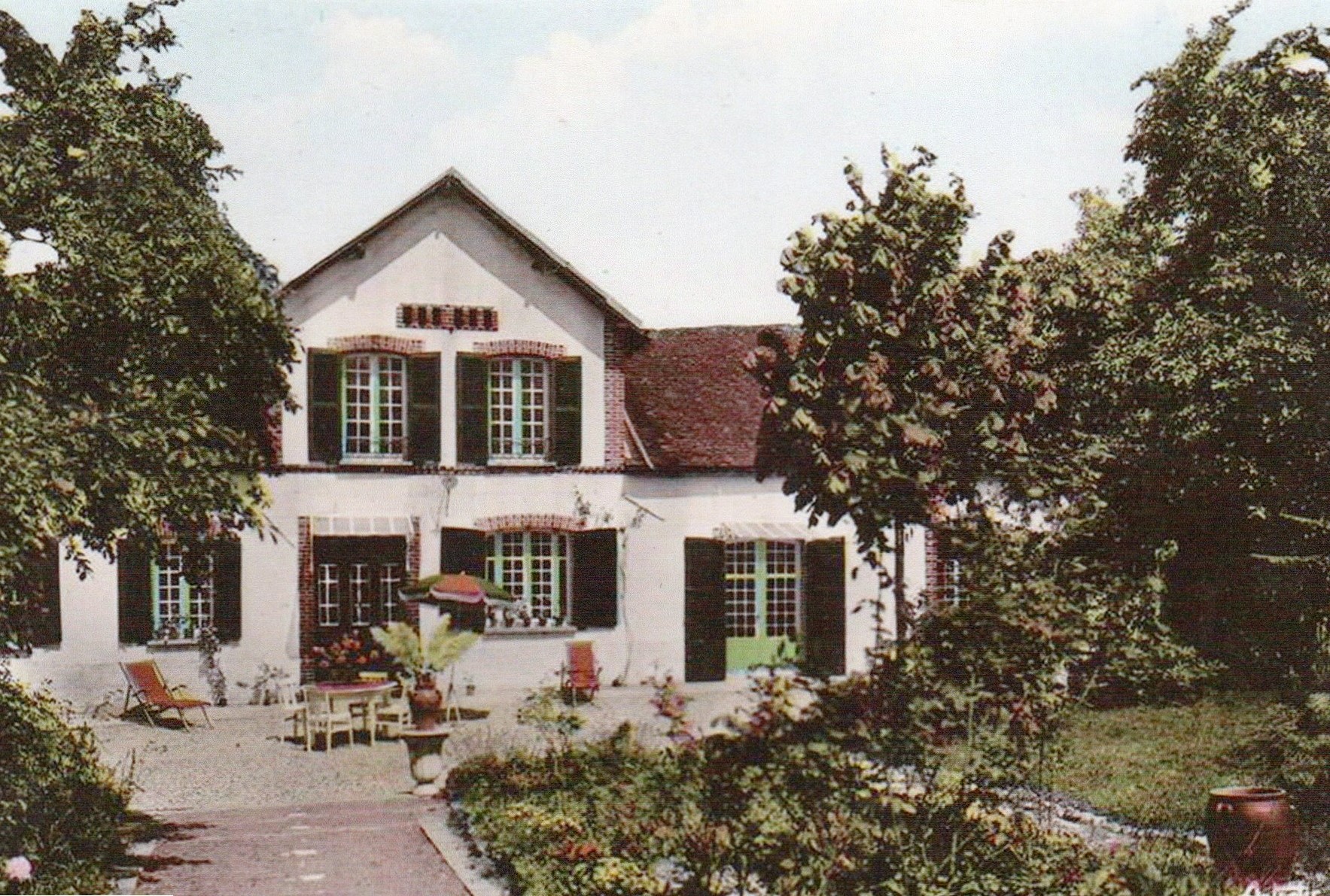 cartes postales anciennes - 35A2-15la fontaines aux muses