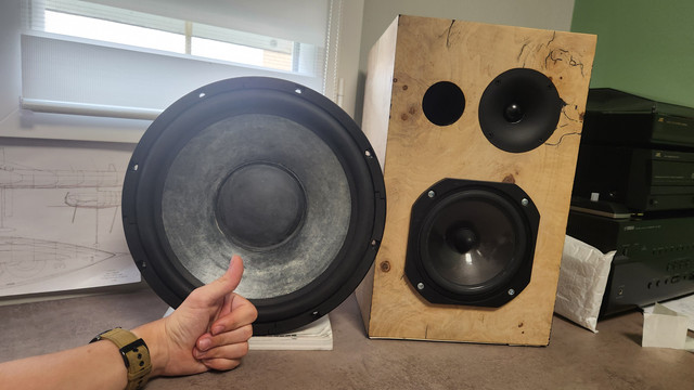 [Image: MGd4Vb-BR70-resine.jpg]