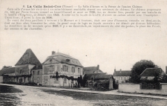 cartes postales anciennes - 9-108 la salle d'arme et la ferme de l'ancien chateau 6