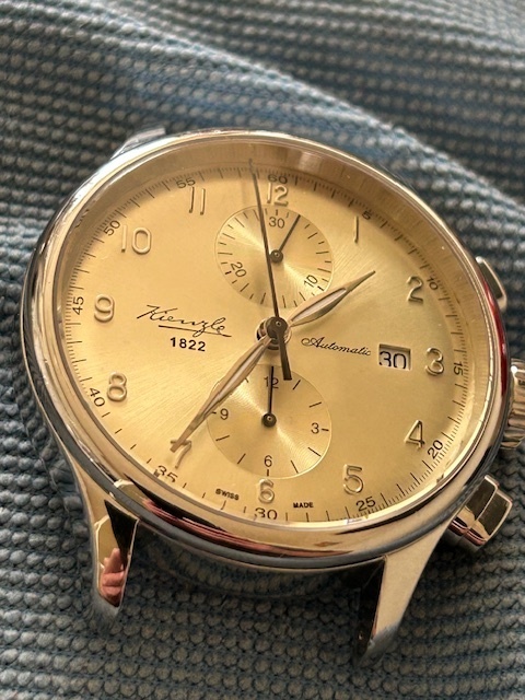 Présentation chronographe Kienzle Valjoux 7750 26011406280812050918705820