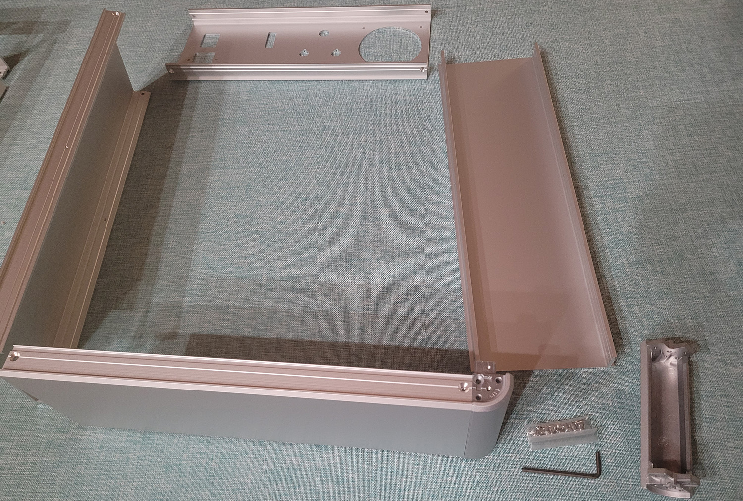 [Image: 26012009273514280118708884.jpg]