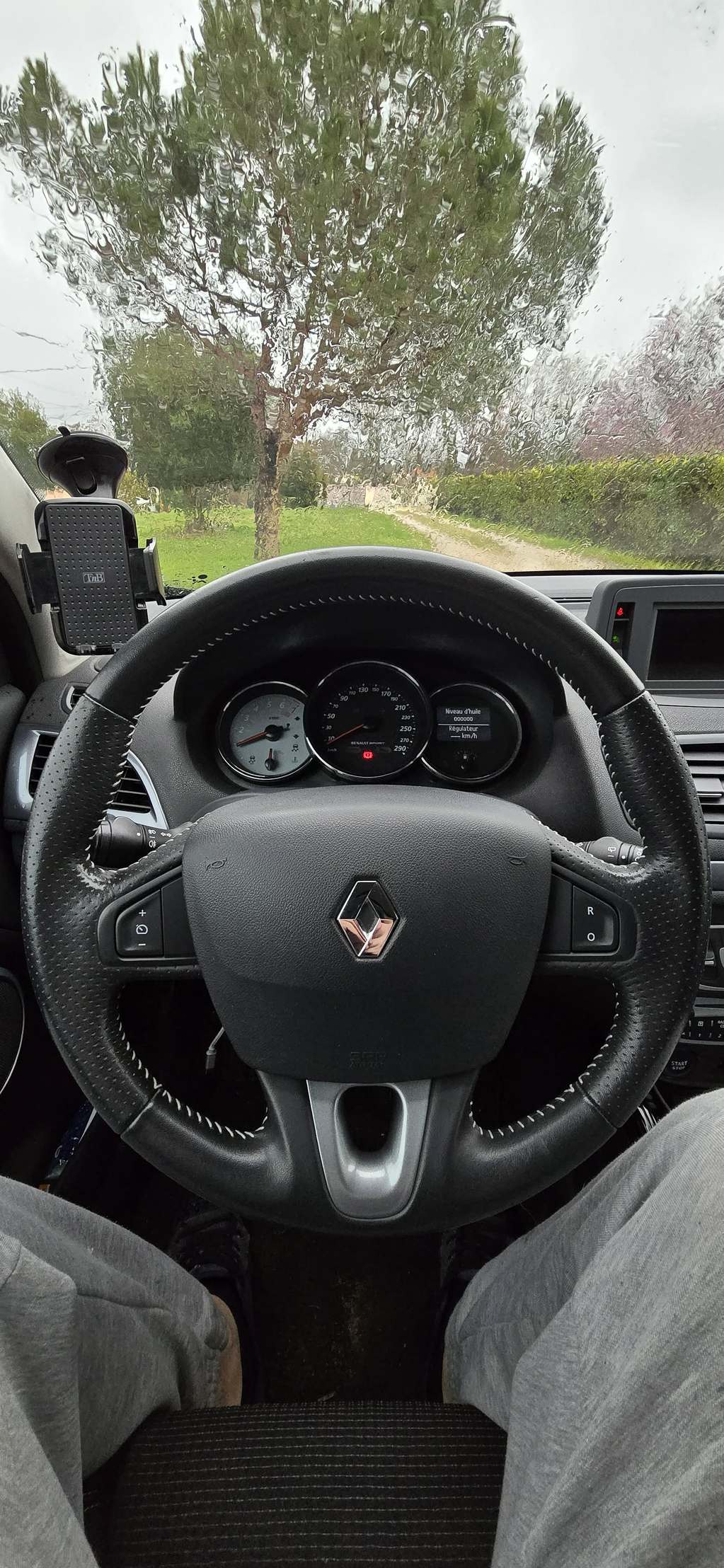 5027bb3d-a65d-443f-8471-5e54afce4b22.