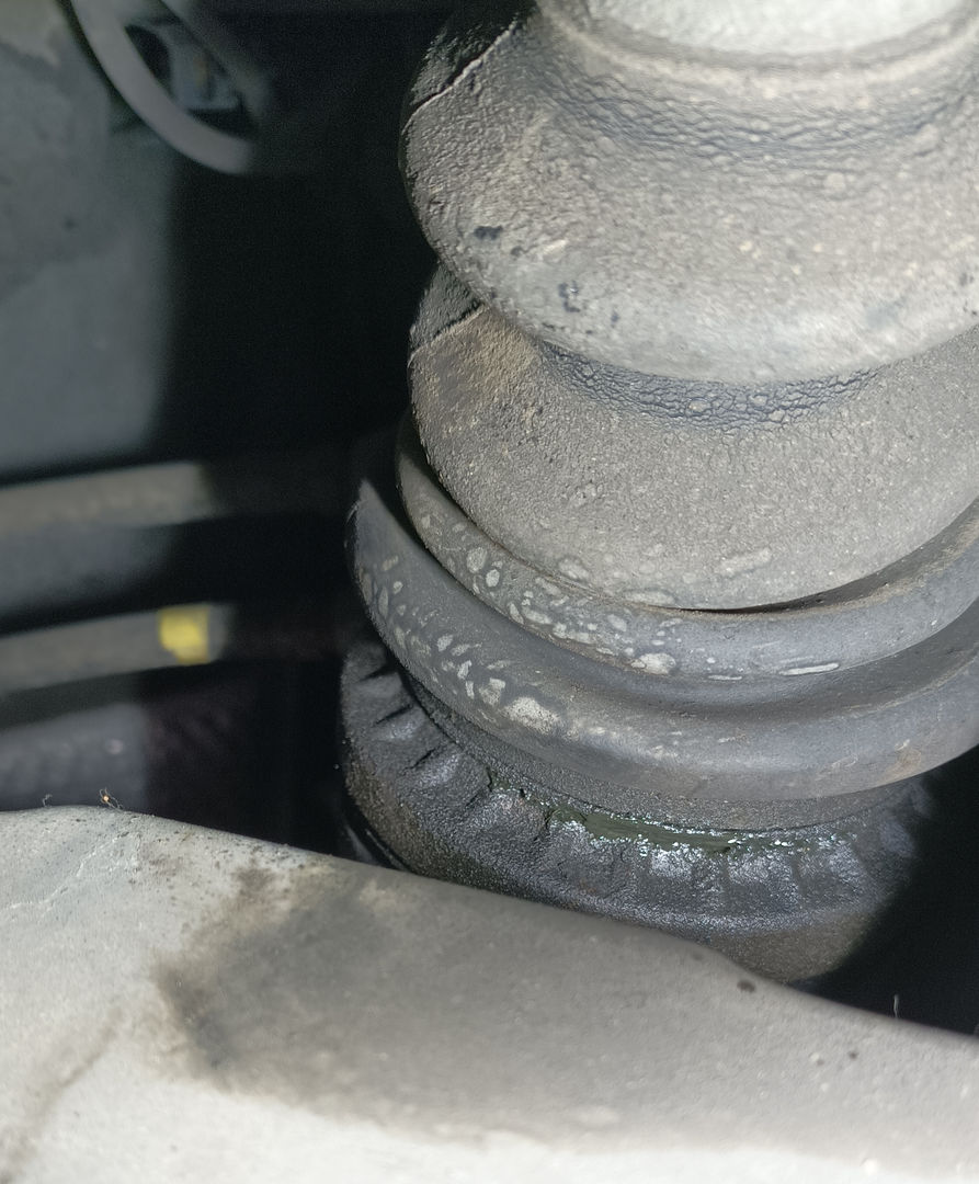 [Image: RR8oWb-Fuite-Soufflet-AVD-redimensionnee.jpg]